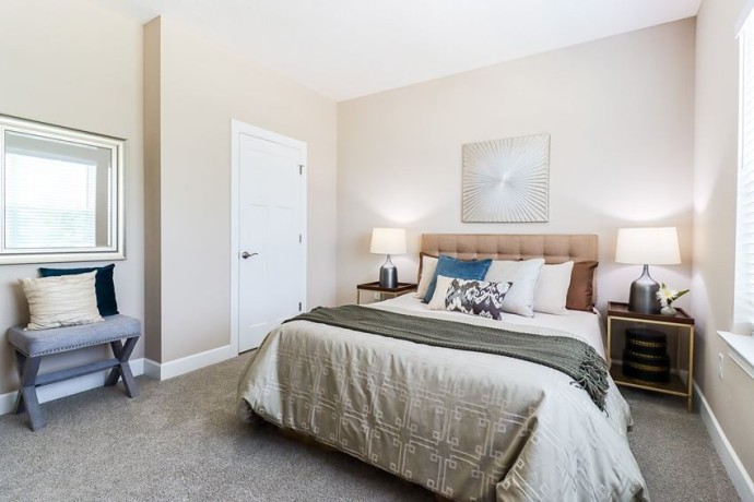 luxury-clean-2-bedroom-2-full-wr-furnished-wifi-all-inc-big-4